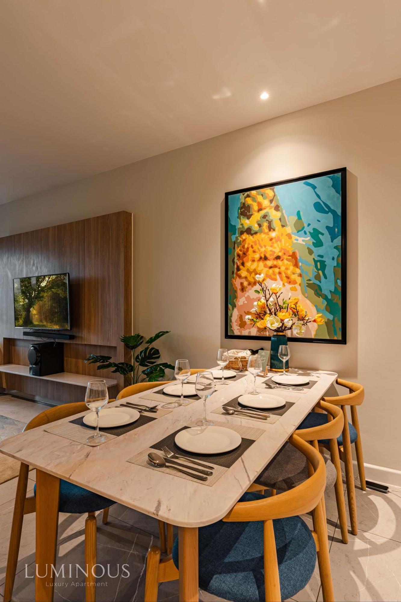 Luxury 3br 6br D1mension & Zenity In District 1 Freepoolsaunagym * Ho Chi Minh City