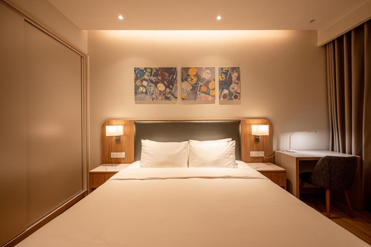 Apartment Luxury 3br 6br D1mension & Zenity In District 1 Freepoolsaunagym